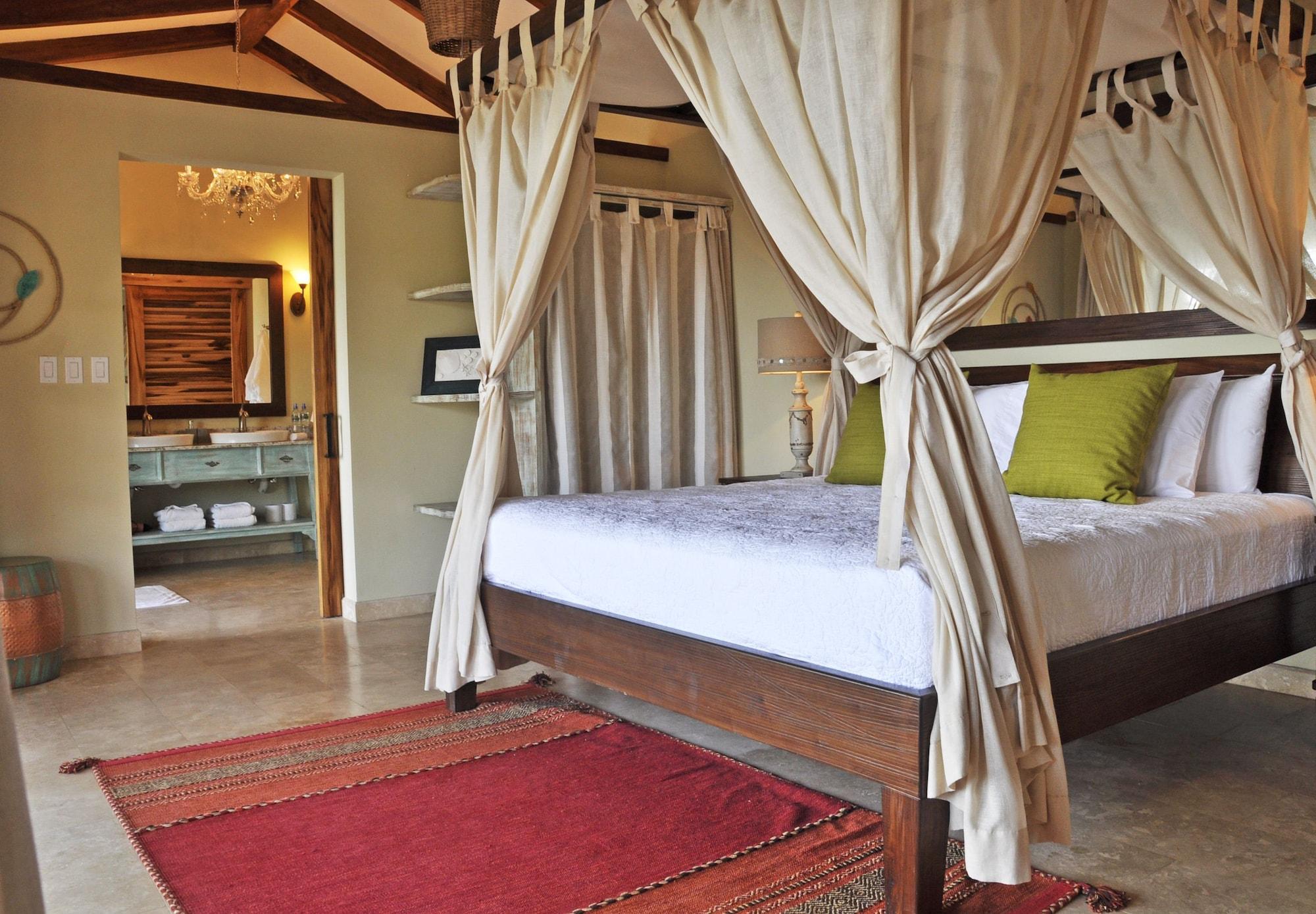 Playa Santa Teresa  Casa Chameleon Hotel Mal Pais - Adults Only מראה חיצוני תמונה